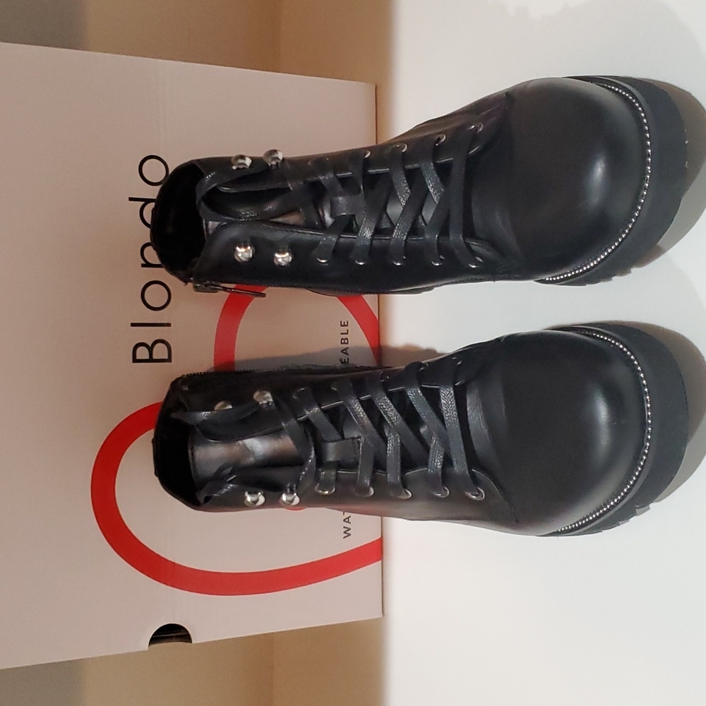 Blondo Waterproof boots